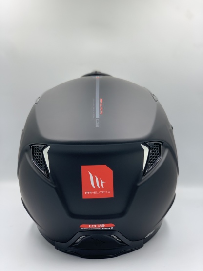 MT Street Fighter Solid A1 Matt Black ( LATEST ECE 22.06)
